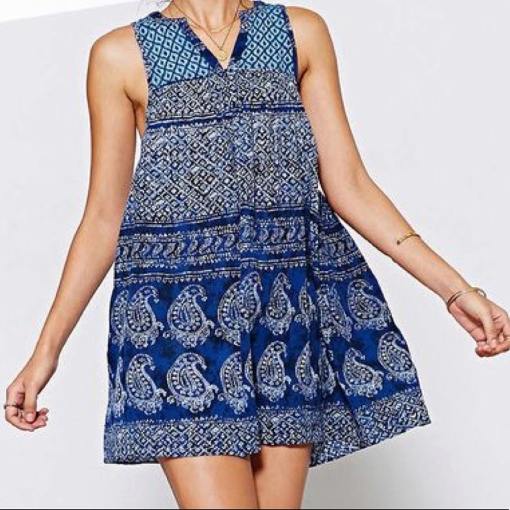 NWOT Ecote paisley mini dress